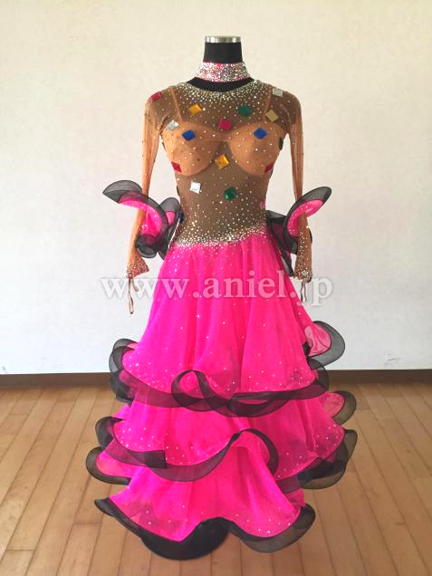 M6088・ベージュ&ショッキングピンク※試着不可 