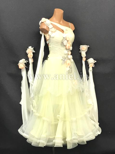 M8139・【Felicia】クリームイエロー