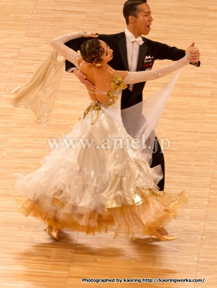 M3220・【Centini】ホワイト&ゴールド