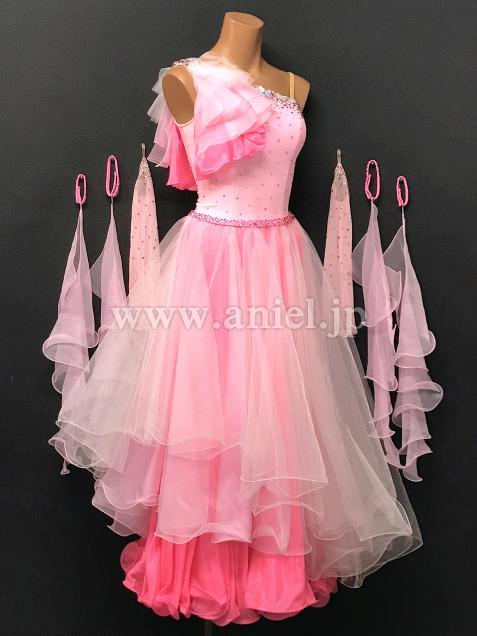 M7351・ピンク【チャコット】