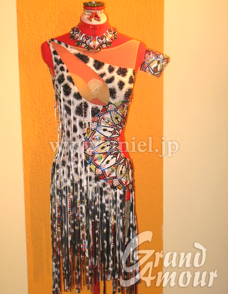 L1028・【Grand Amour】白&黒