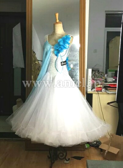 M4739・白&ブルー