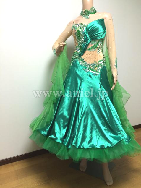 M3890・グリーン