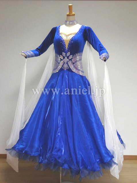 M3892・【半額セール】・青&白※試着不可