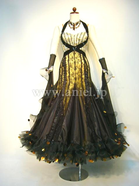 M2634・【Sapiel】ジョイア着用ゴールド&ブラック