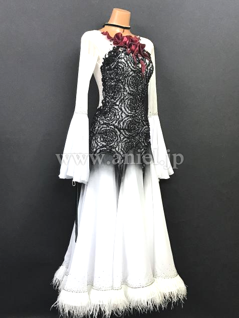 M7394・【salonova】白&黒