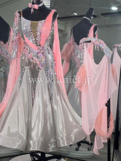 BM9343・【The One】シルバー&ピンク※試着不可