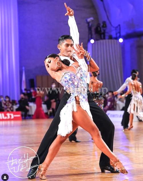 L7197・【タカダンス】白スパンコール