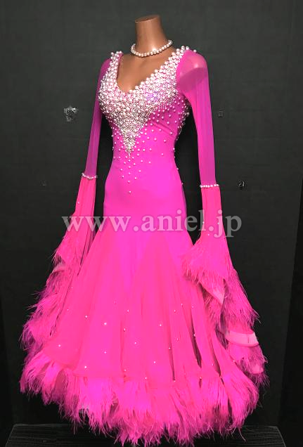 M8842・【Chrisanne Clover】ピンク&ホワイトパール