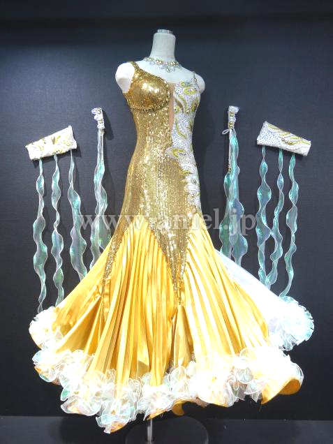 M4615・【Silvia Design】白&ゴールド