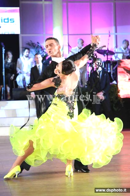 M4568・【Silvia design】ライムイエロー&黒【クラウディア着用】