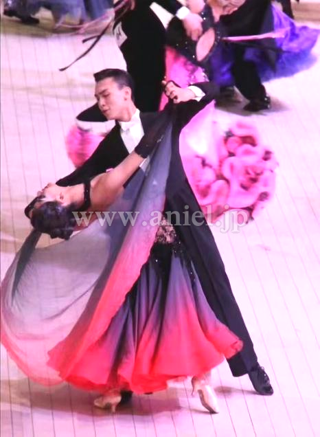 M4598・黒&赤※試着不可