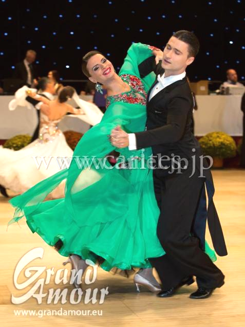 M8882・【Grand Amour】エメラルド&レッド