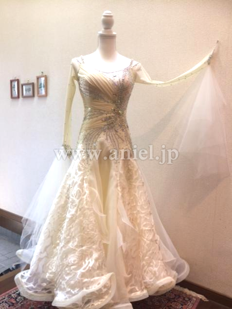 M4609・バニラ※試着不可