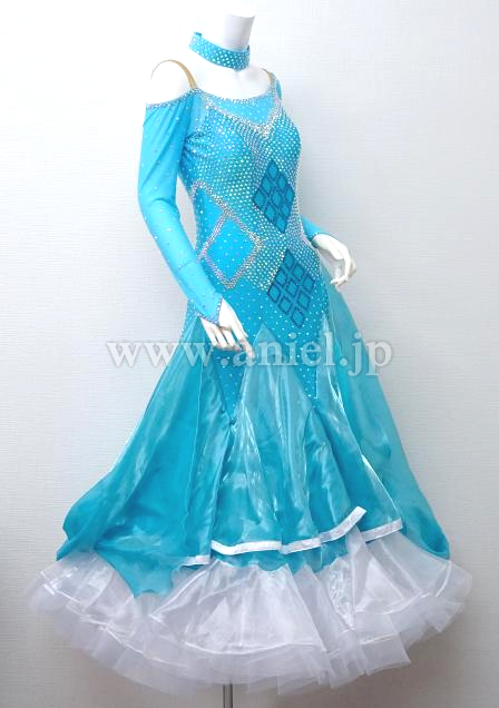 M5491・【半額セール】水色※試着不可