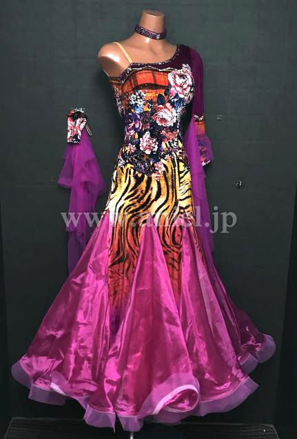 M8901・【Edda Hsu】マゼンダ&虎花柄