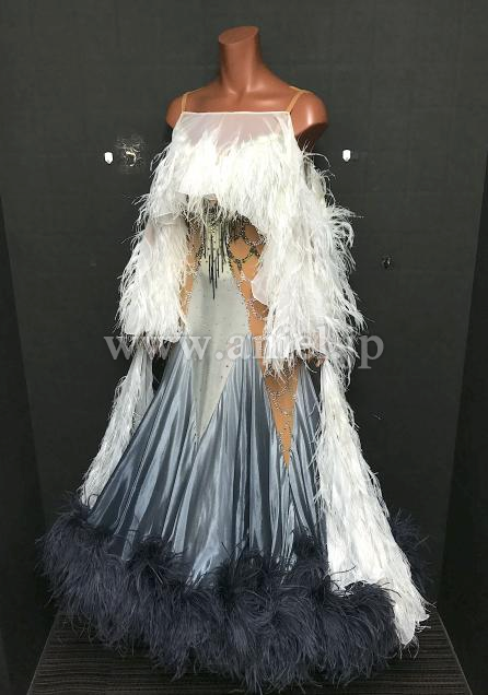 B236・【Chrisanne Clover】白&ヘマタイトグラデーション