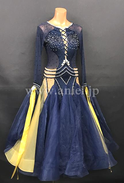 M8313・ネイビー