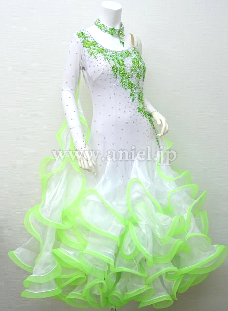 M5533・【半額セール】白&アップルグリーン ※試着不可