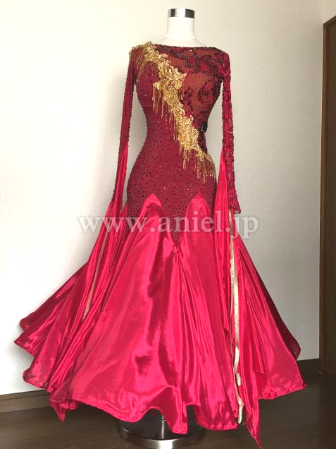 M4305・【半額セール】ワインレッド※試着不可