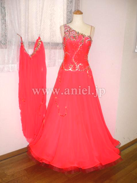 M3352・赤&ゴールド