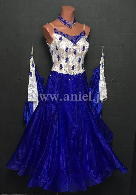 M8362・ロイヤルブルー&白