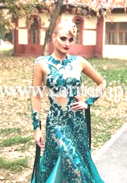 M6740・【Silvia design】ダークグリーンレース&くるみボタン