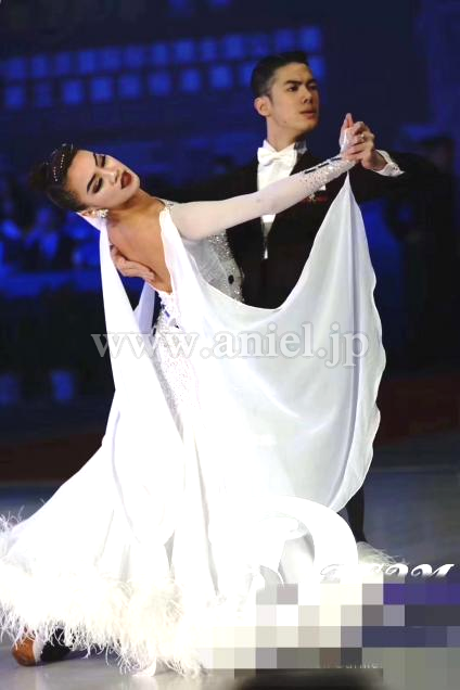 M5610・白※試着不可