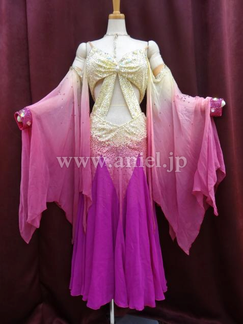 M3383・クリーム&赤紫