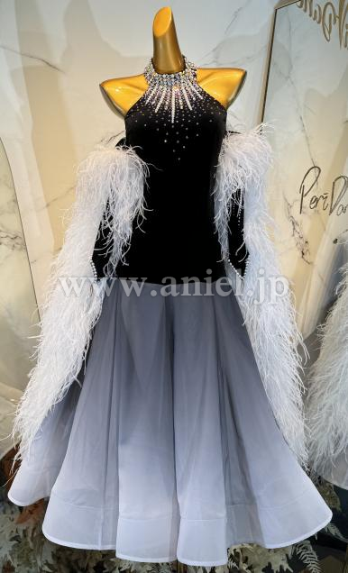 M8405・ホワイト&ブラックグラデーション