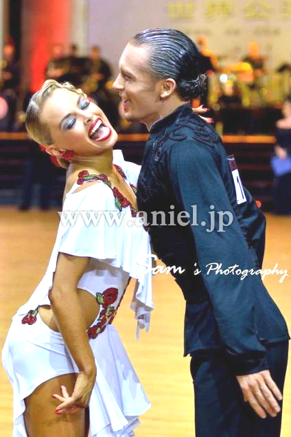 L5160・【VESA】白&赤薔薇【アレキサンドラ着用】