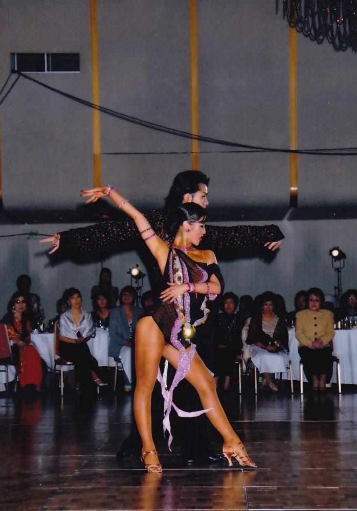 L128・黒×ゴールド×ピンク・７万円