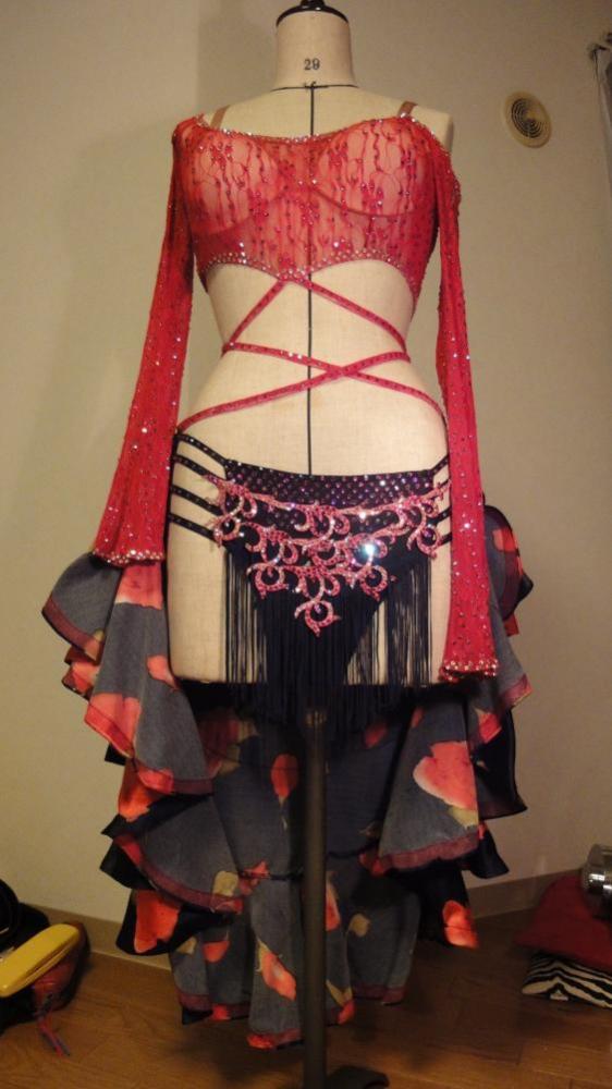 L275・赤×黒花柄