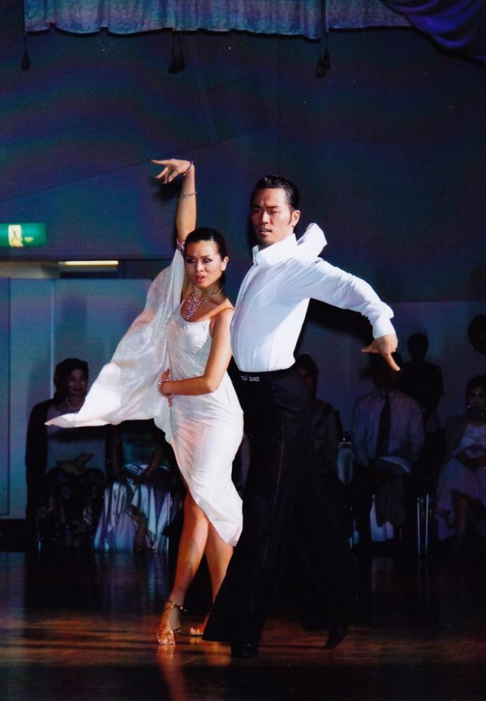 L334・白・8万円