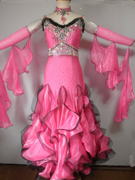 M287・濃ピンク×黒・12万円