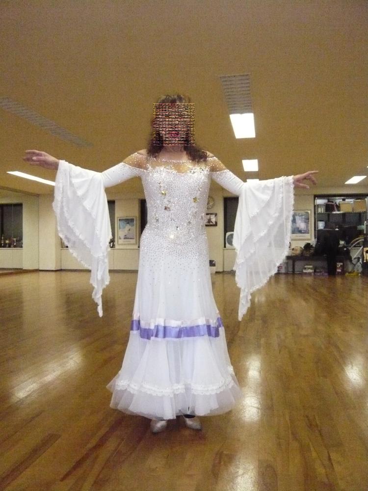 M408・白・7万円