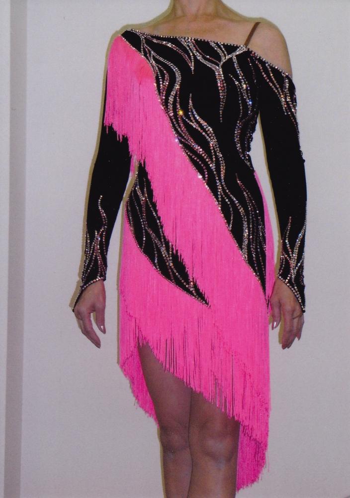 L379・黒×ピンク・6万円