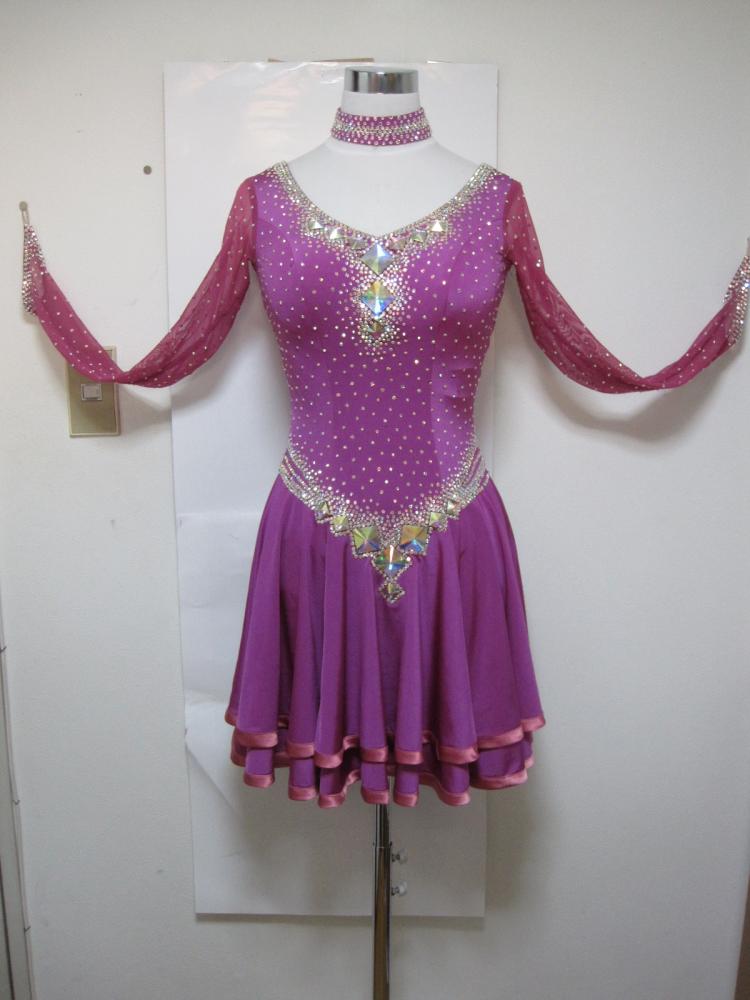 L384・ショッキングピンク・3万円