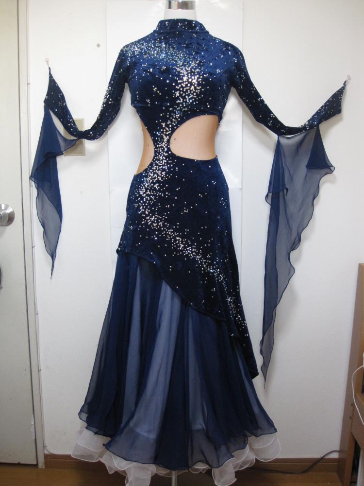 M419・紺・7万円