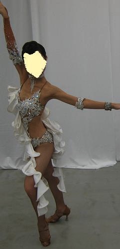 L396・白・9万円