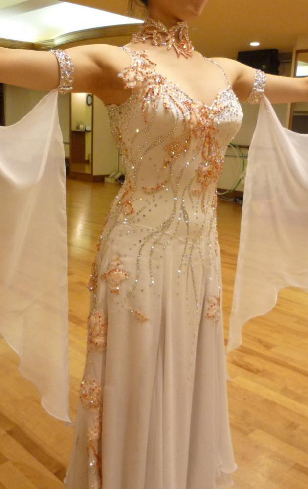 M464・白＆オレンジ・16万円