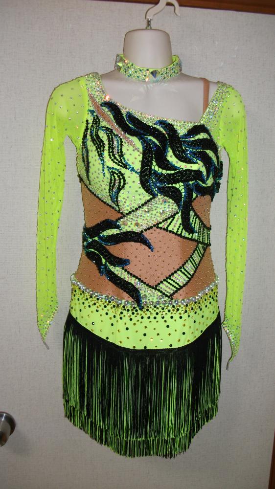 L423・蛍光緑・2万5千円