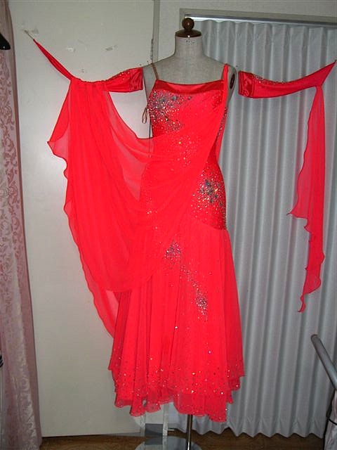 M496・赤・8万5千円