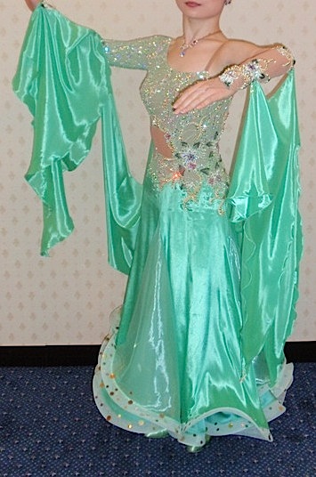 M603・グリーン・20万円