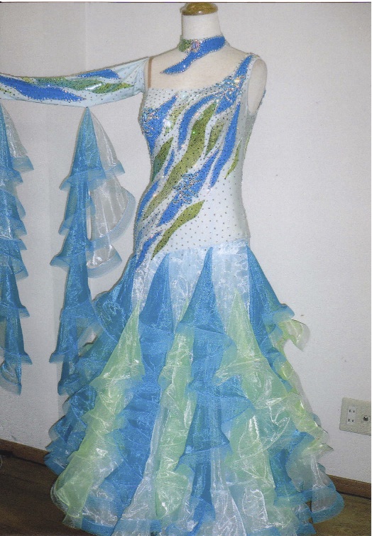 M626・水色×緑・14万5千円