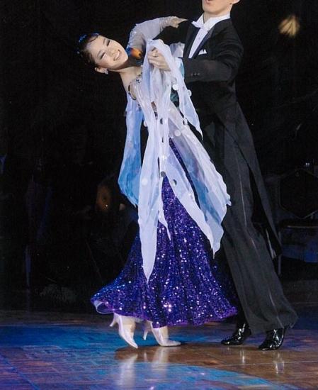 M646・紫＆白・16万円