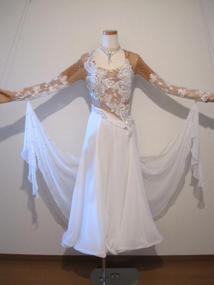 M651・白・11万円