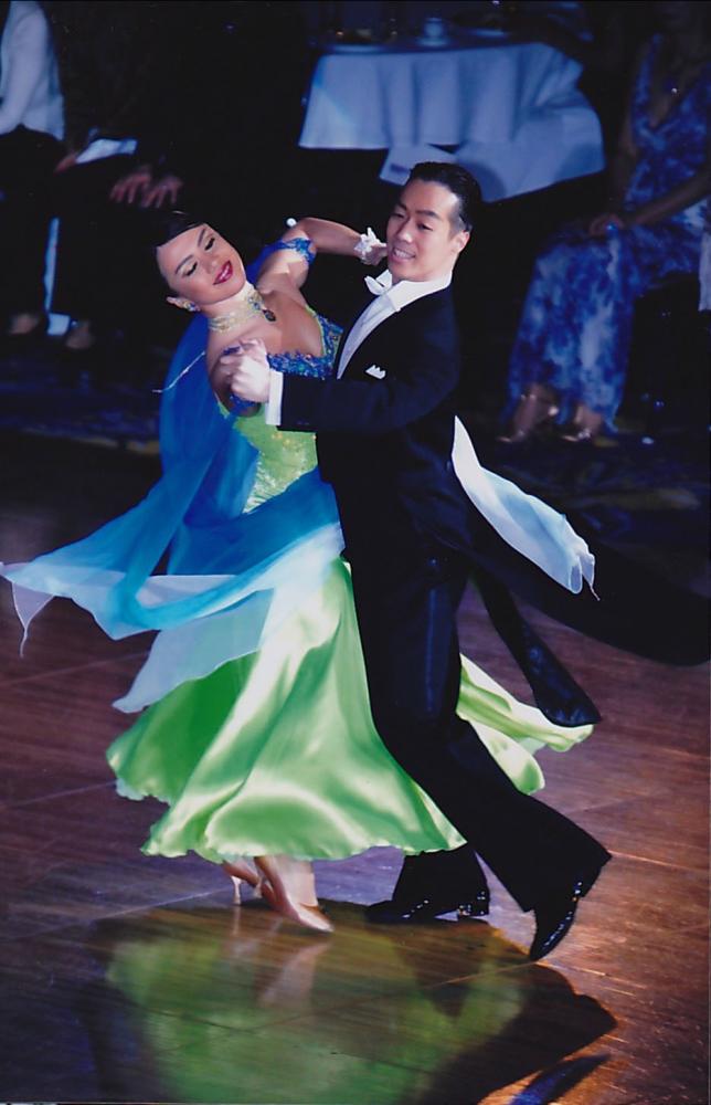 M701・黄緑＆青・10万円