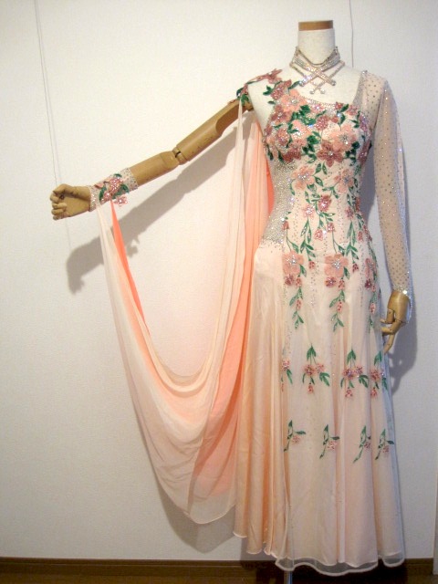 M724・淡いピンク＆花柄