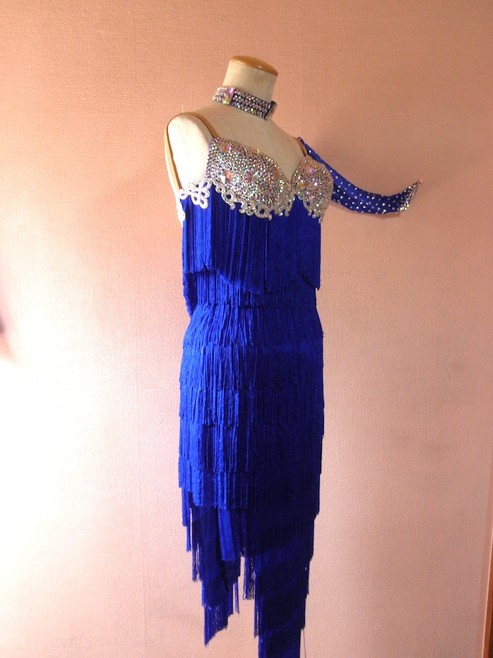 L560・ロイヤルブルー・7万5千円